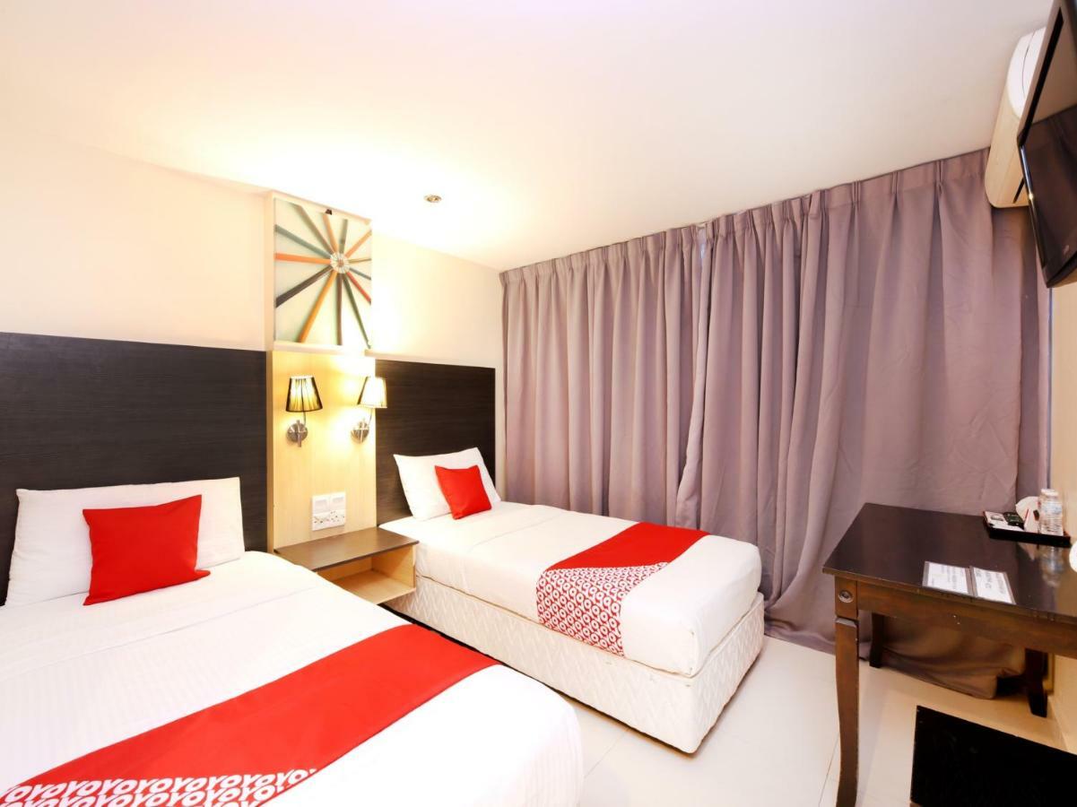 Oyo 786 The Citilite Hotel Kuantan Kültér fotó